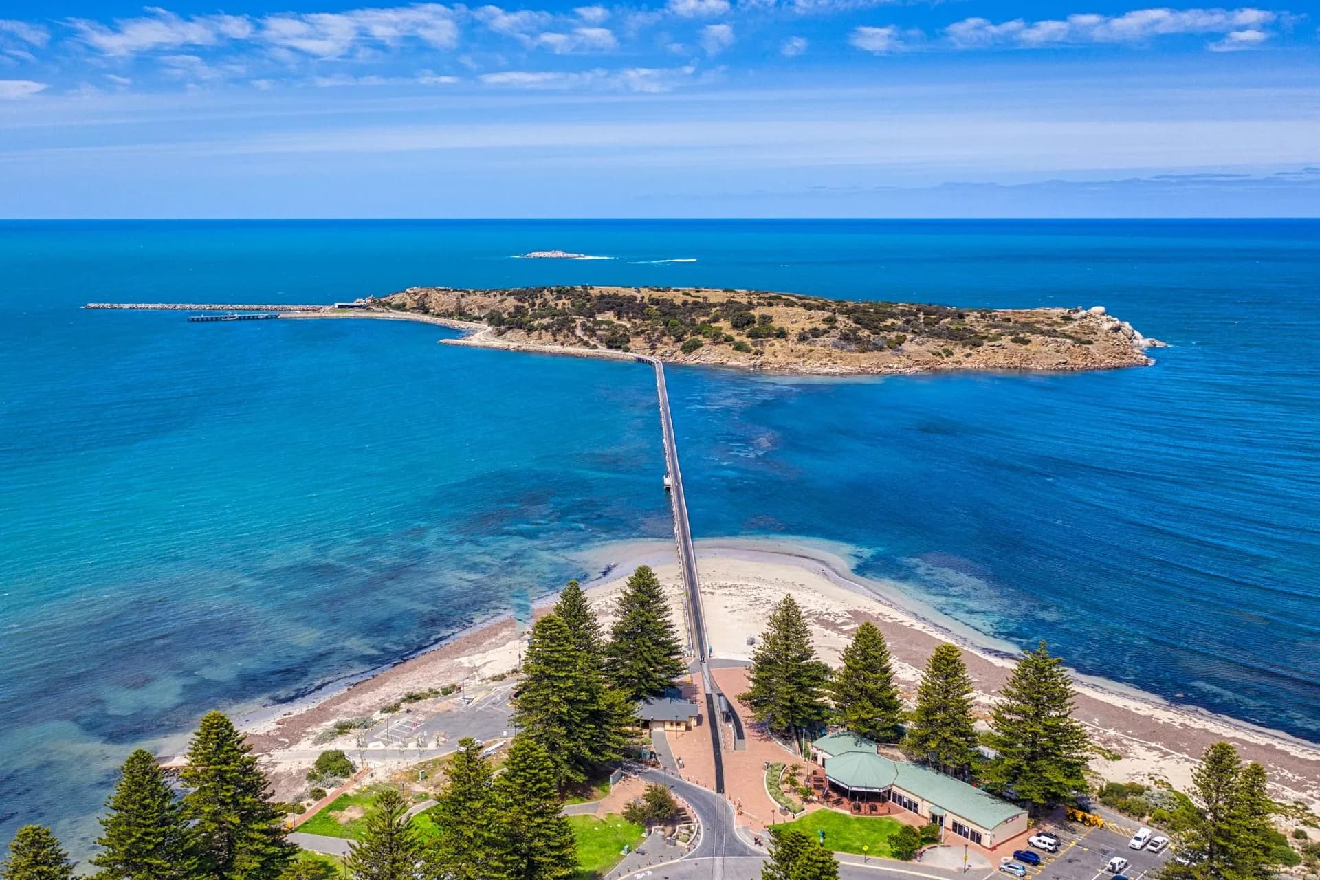 Solar batteries and panels in Fleurieu Peninsula & Victor Harbor, South Australia